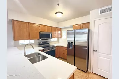 5665 W Galveston Street #102, Chandler, AZ 85226 - Photo 7