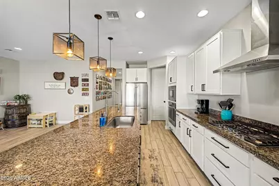 34039 N Casey Lane, San Tan Valley, AZ 85144 - Photo 7