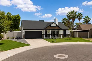 4517 E Desert View Dr, Phoenix, AZ 85044 - Photo 3