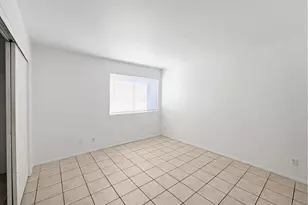 10820 N 16th Ave, Phoenix, AZ 85029 - Photo 13