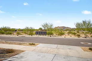 2035 W Lonesome Trl, Phoenix, AZ 85085 - Photo 9