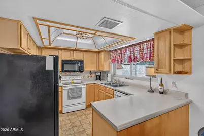 2032 W Meadow Drive, Phoenix, AZ 85023 - Photo 25