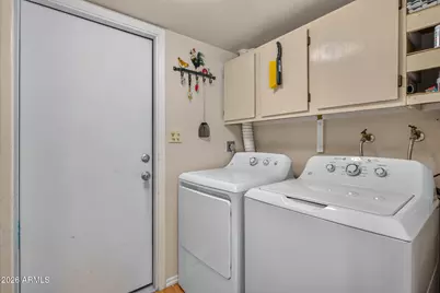 2032 W Meadow Drive, Phoenix, AZ 85023 - Photo 19