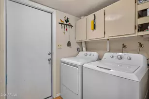 2032 W Meadow Dr, Phoenix, AZ 85023 - Photo 19