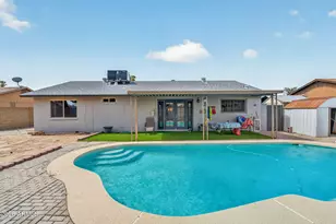 2032 W Meadow Dr, Phoenix, AZ 85023 - Photo 43