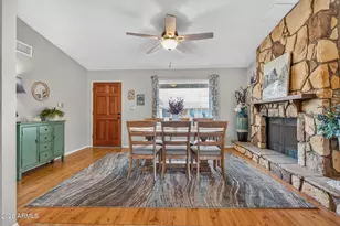 2032 W Meadow Dr, Phoenix, AZ 85023 - Photo 13