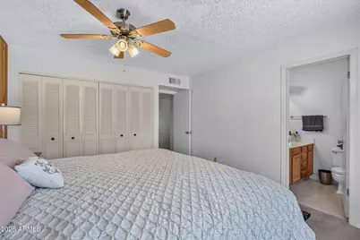 2032 W Meadow Drive, Phoenix, AZ 85023 - Photo 29