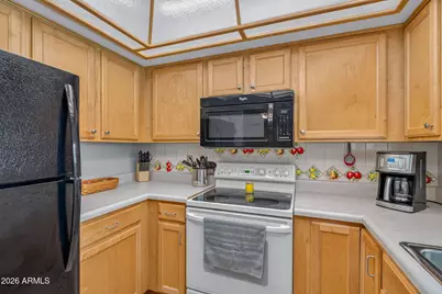 2032 W Meadow Drive, Phoenix, AZ 85023 - Photo 21