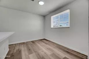 2866 W Diana Ave, Phoenix, AZ 85051 - Photo 9