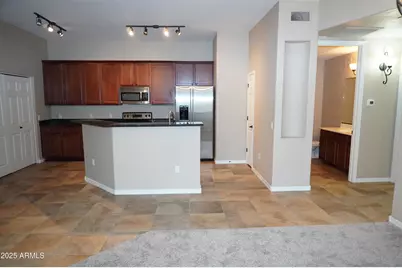 3330 S Gilbert Road #2010, Chandler, AZ 85286 - Photo 5