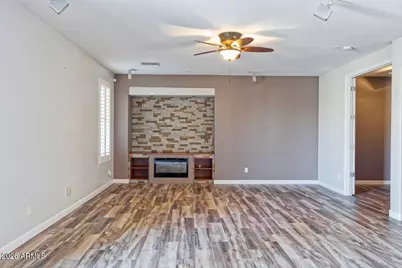 18529 W Beryl Court, Waddell, AZ 85355 - Photo 15
