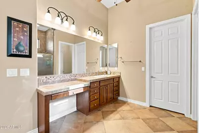 2538 W Shinnecock Way, Phoenix, AZ 85086 - Photo 25