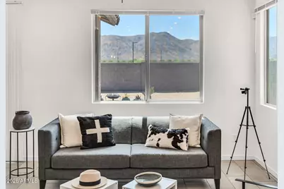 22333 W Burnett Road, Surprise, AZ 85387 - Photo 5