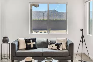 22333 W Burnett Rd, Surprise, AZ 85387 - Photo 5