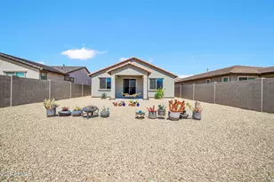 22333 W Burnett Rd, Surprise, AZ 85387 - Photo 33