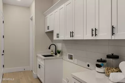 4314 E Glenrosa Avenue, Phoenix, AZ 85018 - Photo 23
