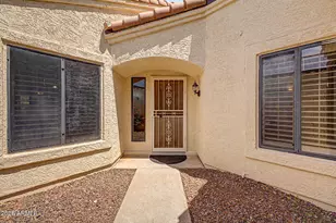 246 E Vaughn Ave, Gilbert, AZ 85234 - Photo 9