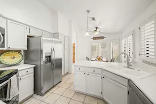 246 E Vaughn Ave, Gilbert, AZ 85234 - Photo 15