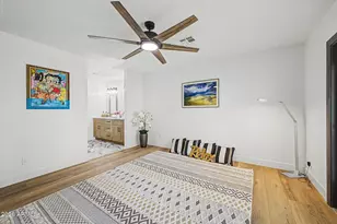 2818 E Malapai Dr, Phoenix, AZ 85028 - Photo 17