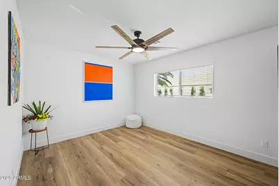 2818 E Malapai Drive, Phoenix, AZ 85028 - Photo 23