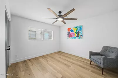 2818 E Malapai Drive, Phoenix, AZ 85028 - Photo 27