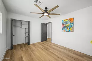 2818 E Malapai Dr, Phoenix, AZ 85028 - Photo 23