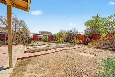 9609 W Echo Lane, Peoria, AZ 85345 - Photo 33