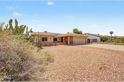 9609 W Echo Lane, Peoria, AZ 85345 - Photo 7