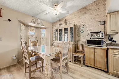 9609 W Echo Lane, Peoria, AZ 85345 - Photo 13