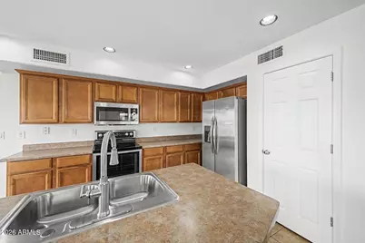 2725 S 155th Lane, Goodyear, AZ 85338 - Photo 11