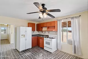 27439 S 170th Ave, Buckeye, AZ 85326 - Photo 31