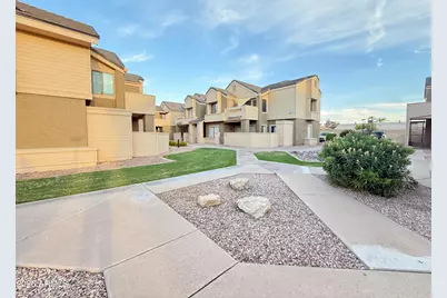 2035 S Elm Street #111, Tempe, AZ 85282 - Photo 17
