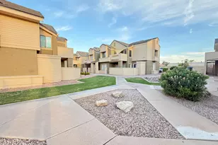 2035 S Elm St, Tempe, AZ 85282 - Photo 17