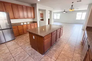 17641 W Valentine St, Surprise, AZ 85388 - Photo 21