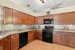 2037 Roselie Way, Sierra Vista, AZ 85635 - Photo 13