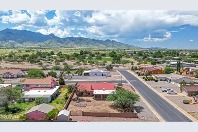 2037 Roselie Way, Sierra Vista, AZ 85635 - Photo 3