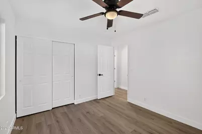 19840 N 33rd Place, Phoenix, AZ 85050 - Photo 33