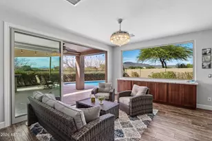 2656 W Coyote Creek Ct, Phoenix, AZ 85086 - Photo 9