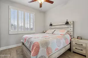 2656 W Coyote Creek Ct, Phoenix, AZ 85086 - Photo 33