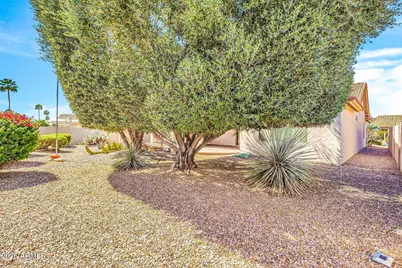 24111 S Lakestar Drive, Sun Lakes, AZ 85248 - Photo 51