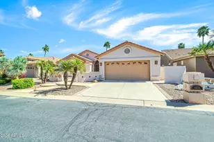 24111 S Lakestar Dr, Sun Lakes, AZ 85248 - Photo 3