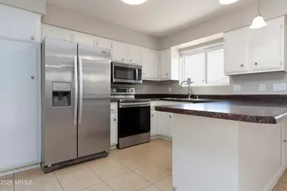 2243 E Karen Drive, Phoenix, AZ 85022 - Photo 5