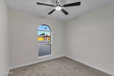 938 S Olive --, Mesa, AZ 85204 - Photo 13