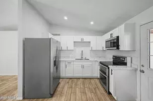 3120 N 67th Ln, Phoenix, AZ 85033 - Photo 3