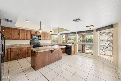 2031 W Madero Avenue, Mesa, AZ 85202 - Photo 15