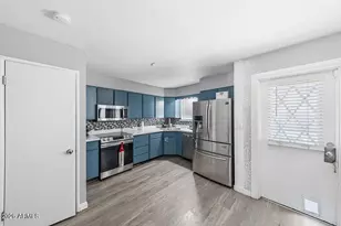 3619 W Orangewood Ave, Phoenix, AZ 85051 - Photo 5