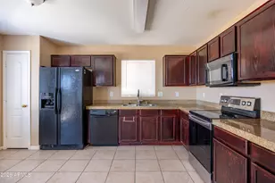18892 N Toledo Ave, Maricopa, AZ 85138 - Photo 7