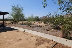 56073 W Palillo Dr, Maricopa, AZ 85139 - Photo 13