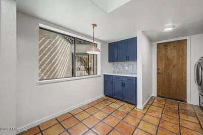 5829 N 24th Place, Phoenix, AZ 85016 - Photo 17
