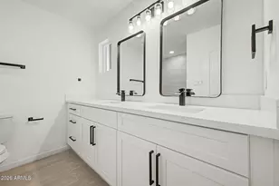 1819 W Morten Ave, Phoenix, AZ 85021 - Photo 25